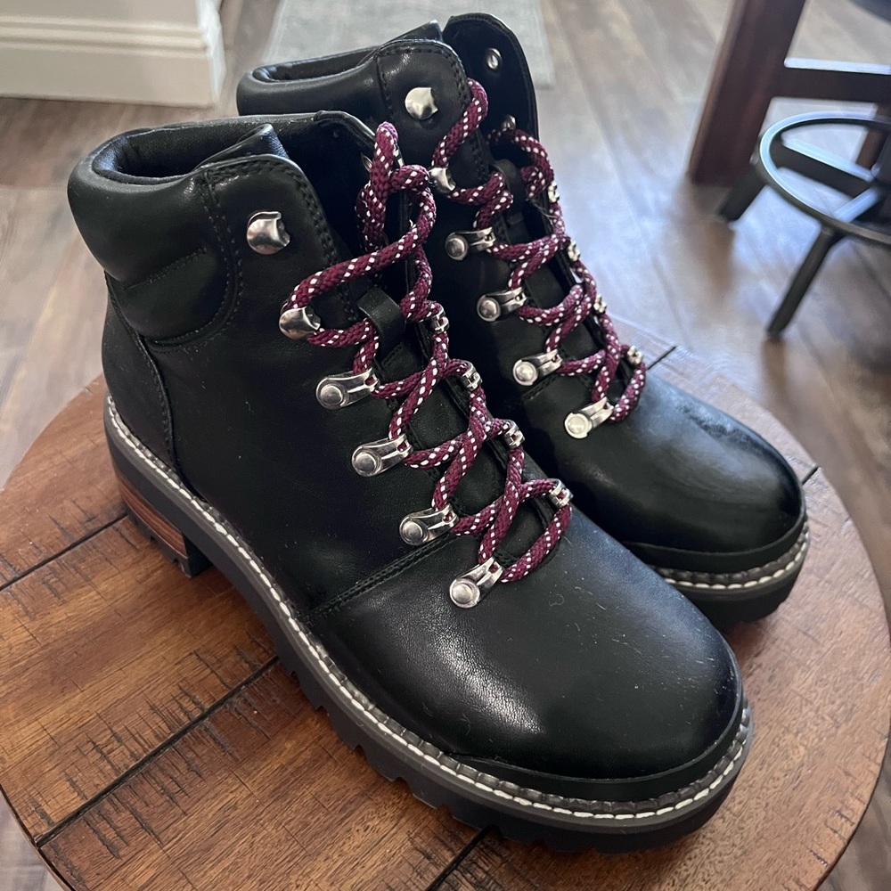Target boots - Picture 5 of 5